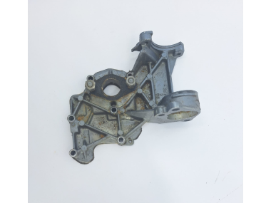 USED: Johnson Evinrude Oem Intake Manifold & Stud 6HP (0383027-0VAT)