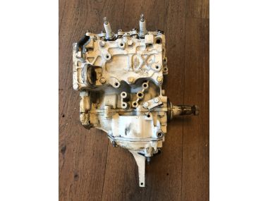 Johnson Evinrude 9.9 en 15  PK 2 cilinder 2 takt CILINDERBLOK en CRANKCASE (0386460)