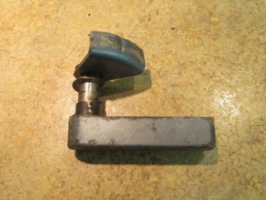 Yamaha 6/8A 2t Clamp Lever Klemhendel Kapbeugel (647-42815-01-33)