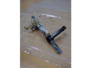 Suzuki/Johnson 9.9-15HP 4 Stroke Clutch Shaft Parts (21211-93E10)