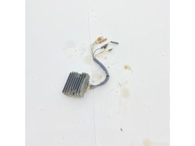 Honda 25/30 HP 3cil 4T Regulator Assy (31750-ZV7-751)