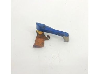 Yamaha 25/30HP CLAMP LEVER (689-42815-00-00)