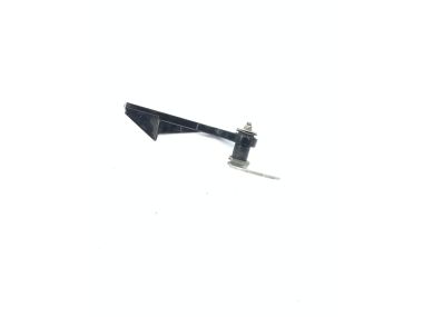 USED: Mercury / Mariner 40-60 HP COWL LATCH LEVER (BLACK) 813547