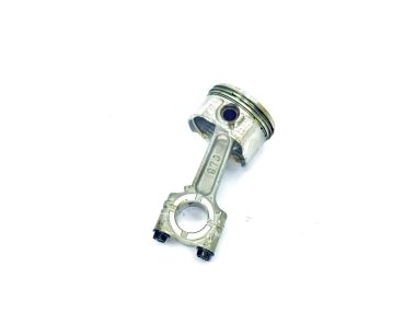 Suzuki / Johnson 2.5HP 4-Stroke Piston (12111-97J00-0B0)