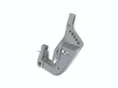 USED: Yamaha Clamp Bracket (6H4-43112-04-8D)