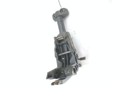 USED: Yamaha Swivel bracket 40/50 complte 6J8 / 6H4