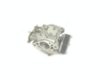 USED: Yamaha 8 hp carburator C/D 6G1-14301-01-00