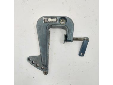 Yamaha Bracket, Clamp 2 672-43112-00-f6
