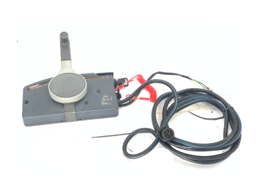 USED: Yamaha 703 remote controle push to open
